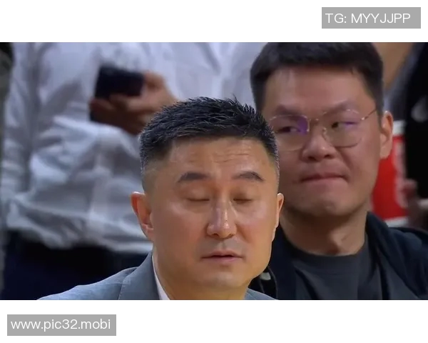 换帅的前奏广东“七冠教头”霸气放话，朱芳雨施压杜锋！